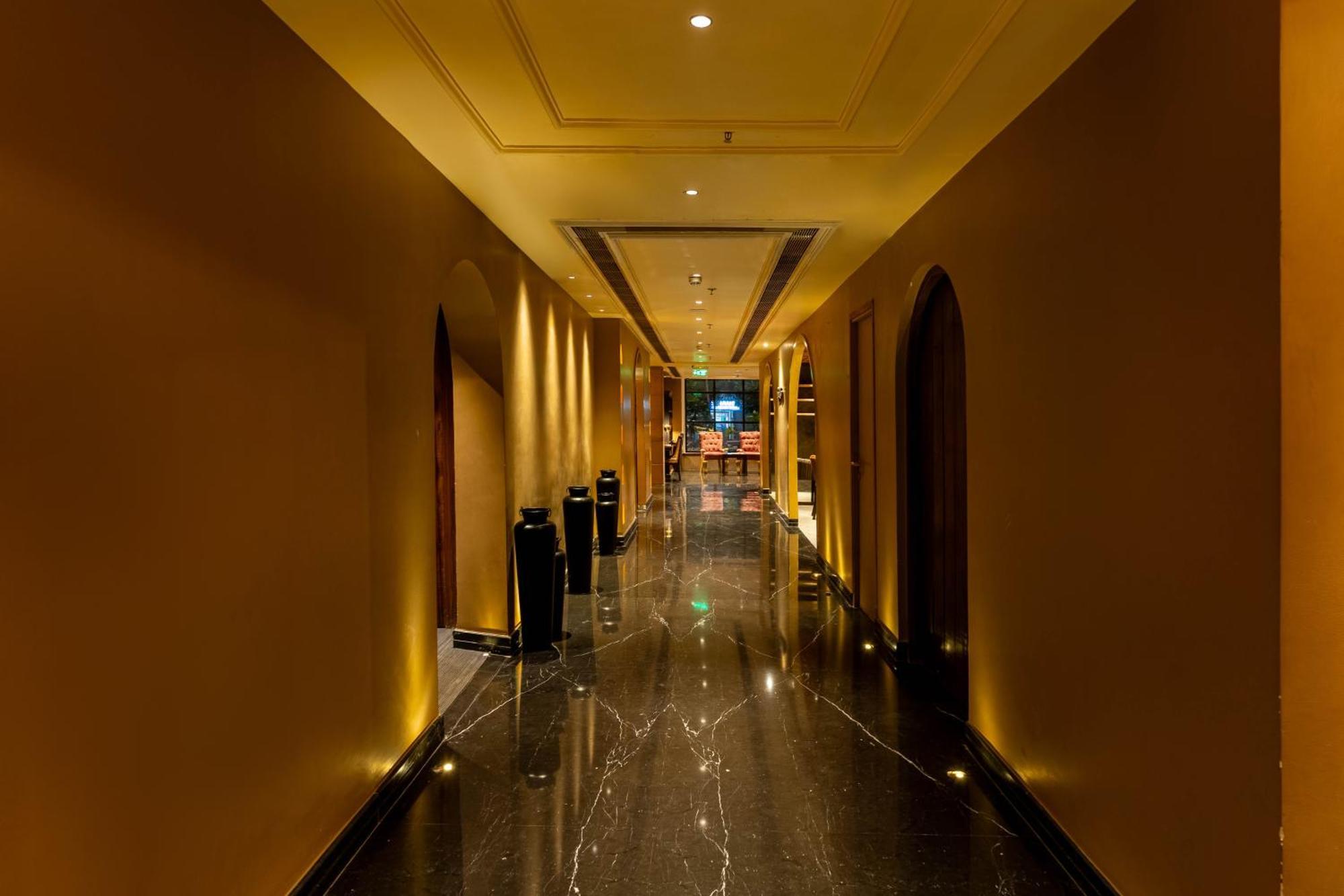 Historia Royal Hotel Udaipur Exterior photo